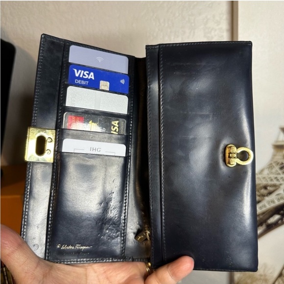 Salvatore Ferragamo Long Wallet EUC - Picture 5 of 10